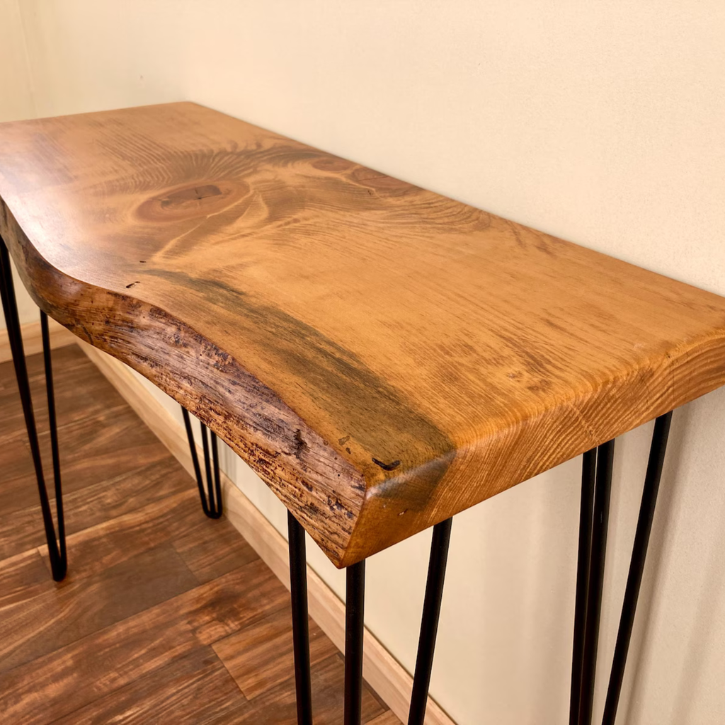 Small Sheesham Wood Console Table – Compact Solid Wooden Entryway & Hallway Table | Aureus Living Pakistan