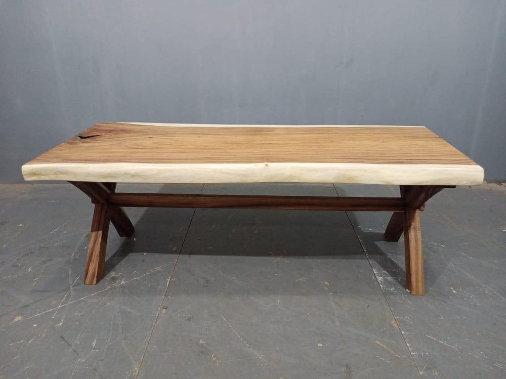 Handcrafted Live Edge Solid Wood Dining Table – Rustic Modern Design